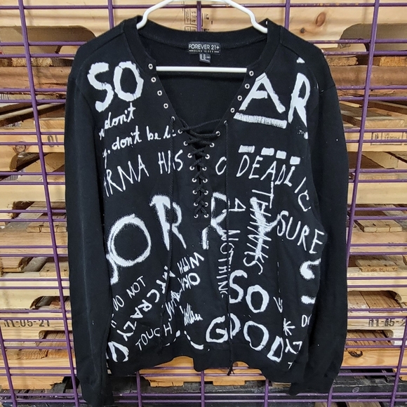 Forever 21 Tops - Sweat shirt